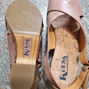 Korks leather upper clogs